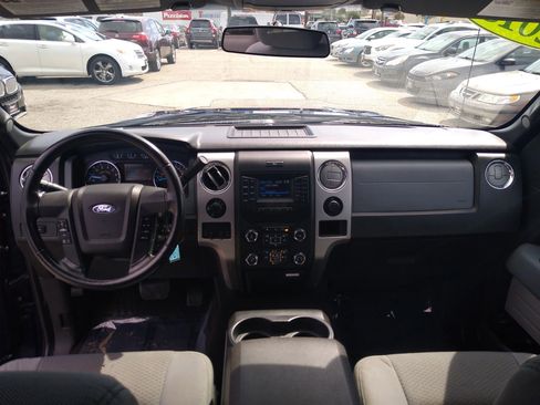 Used 2013 Ford F150 XLT w/ XLT Chrome Pkg image 17