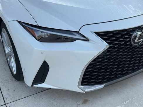 Used 2023 Lexus IS 300 w/ Comfort Package RWD image 4