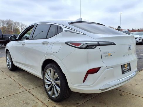 New 2026 Buick Envista Avenir image 8
