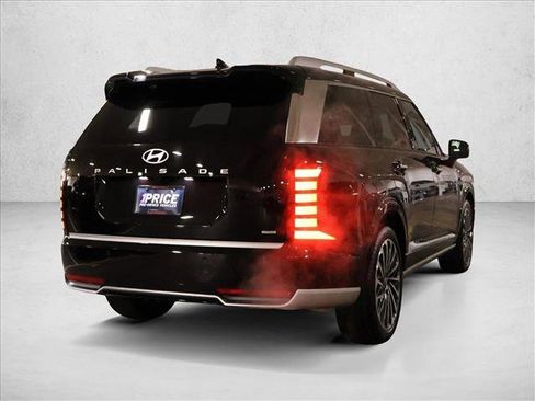 Used 2026 Hyundai Palisade Calligraphy AWD/4WD image 6