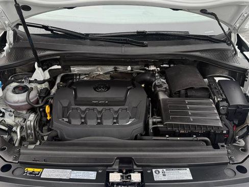 Used 2020 Volkswagen Tiguan SEL Premium R-Line image 4