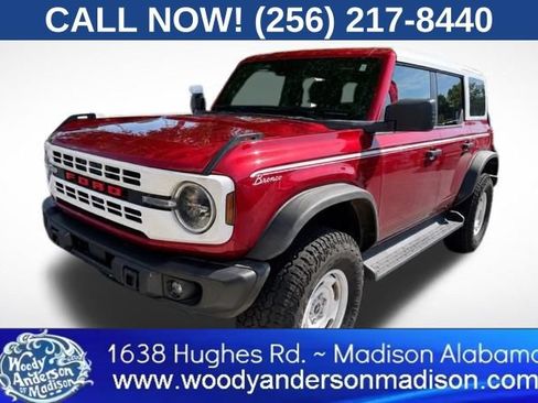 Used 2025 Ford Bronco Heritage Edition AWD/4WD image 1