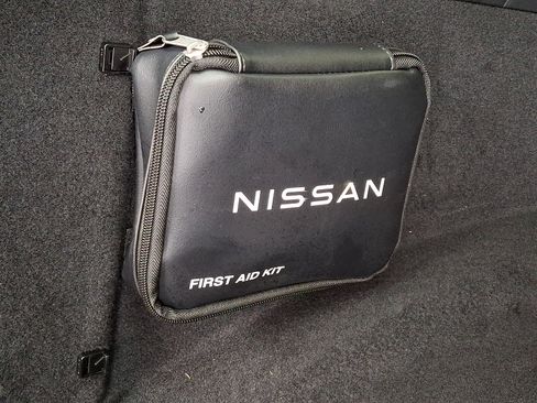 Certified 2023 Nissan Rogue Platinum w/ Platinum Premium Package AWD/4WD image 34