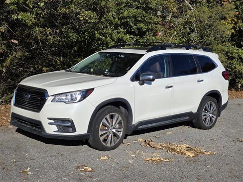 Used 2021 Subaru Ascent Touring image 4