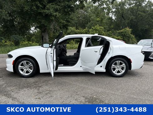 Used 2023 Dodge Charger SXT RWD image 31