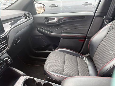 Used 2023 Ford Escape ST-Line w/ Tech Pack #1 image 25