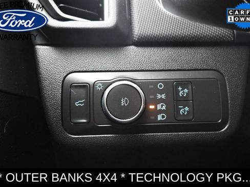 Used 2022 Ford Bronco Sport Outer Banks w/ Tech Package AWD/4WD image 19