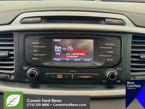 Used 2016 Kia Sorento LX image 17