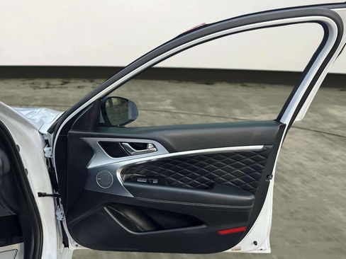 Used 2019 Genesis G70 3.3T Advanced w/ Prestige Package image 18