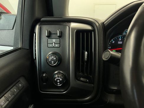 Used 2015 Chevrolet Silverado 1500 LTZ w/ LTZ Plus Package AWD/4WD image 26