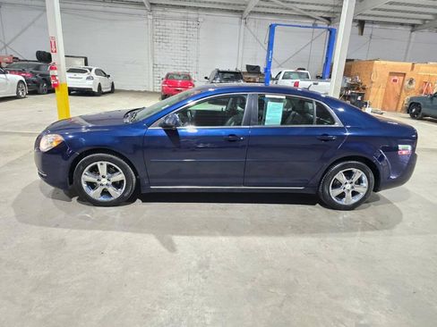 Used 2011 Chevrolet Malibu LT w/ Interface Package FWD image 4