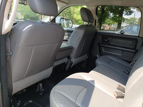 Used 2014 RAM 2500 Tradesman RWD image 16