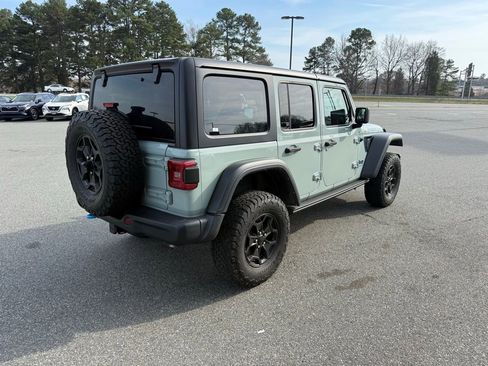 Used 2023 Jeep Wrangler Unlimited Rubicon 4xe image 7