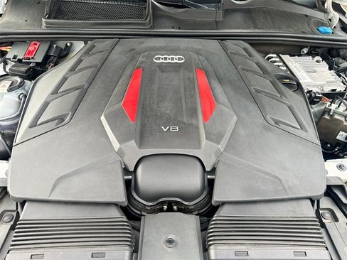 Used 2021 Audi SQ7 Premium Plus w/ Driver Assistance Package image 34