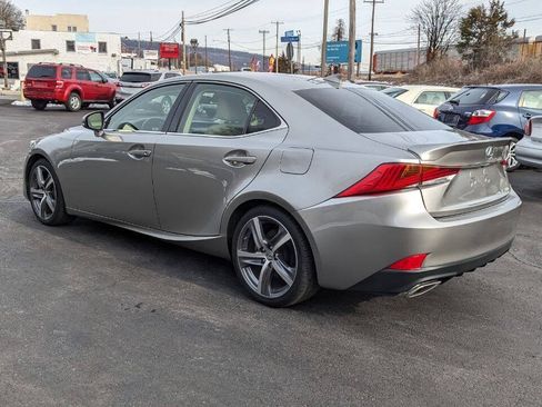 Used 2018 Lexus IS 300 AWD w/ Comfort Package image 15