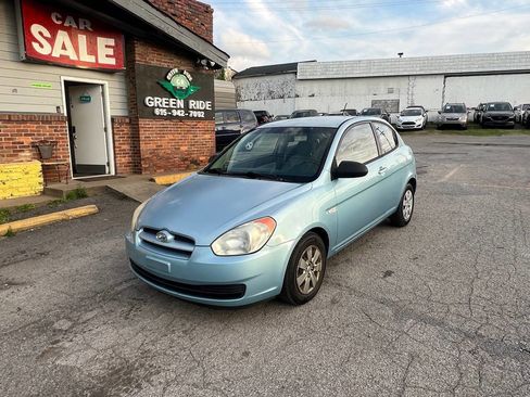 Used 2008 Hyundai Accent GS FWD image 1