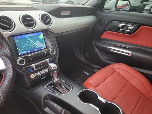 Used 2016 Ford Mustang GT Premium RWD image 18