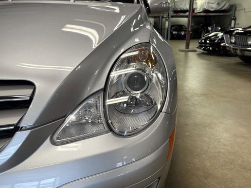 Used 2007 Mercedes-Benz R 350 R 350 image 23