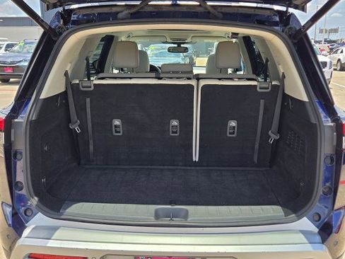 Certified 2022 Nissan Pathfinder Platinum w/ Cargo Package FWD image 13