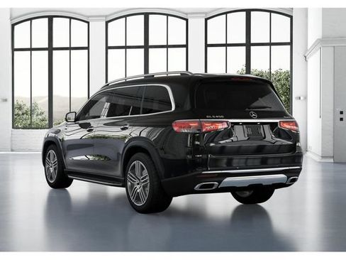 Certified 2026 Mercedes-Benz GLS 450 4MATIC image 28