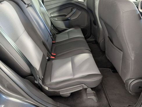 Used 2018 Ford Escape SE w/ SE Sync 3 Package FWD image 28