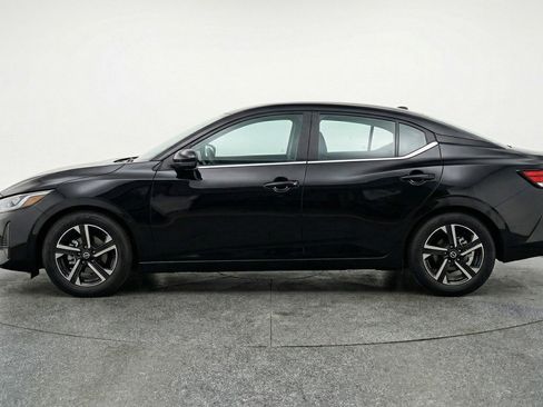 Used 2025 Nissan Sentra SV FWD image 5