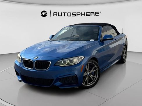 Used 2016 BMW M235i Convertible w/ Technology Package RWD image 12