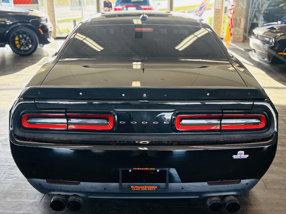 Used 2020 Dodge Challenger R/T Scat Pack RWD image 10