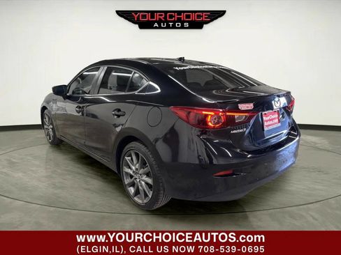 Used 2018 MAZDA MAZDA3 Grand Touring w/ Premium Equipment Package FWD image 3