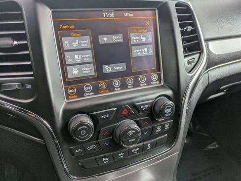Used 2018 Jeep Grand Cherokee Trailhawk w/ Trailhawk Luxury Group AWD/4WD image 12