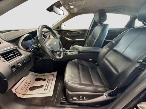 Used 2016 Chevrolet Impala LT w/ Leather Package FWD image 21