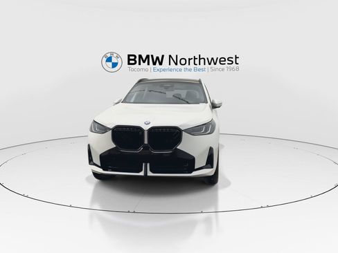 New 2026 BMW X3 xDrive30i w/ Premium Package AWD/4WD image 8