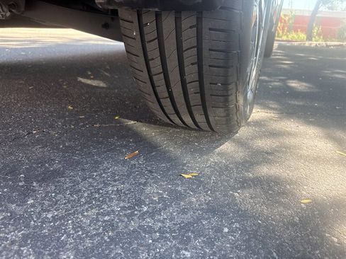 Used 2020 Subaru Outback Limited image 8