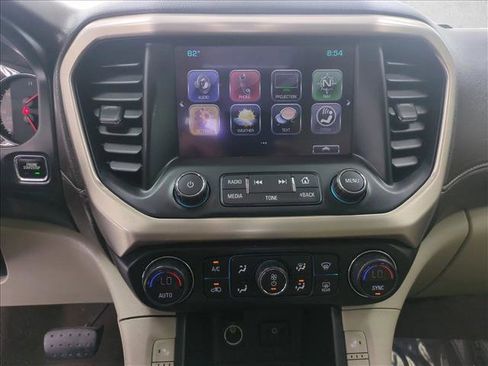 Used 2019 GMC Acadia Denali w/ Technology Package AWD/4WD image 15