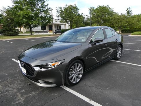 Used 2020 MAZDA MAZDA3 AWD Sedan w/ Select Package image 1