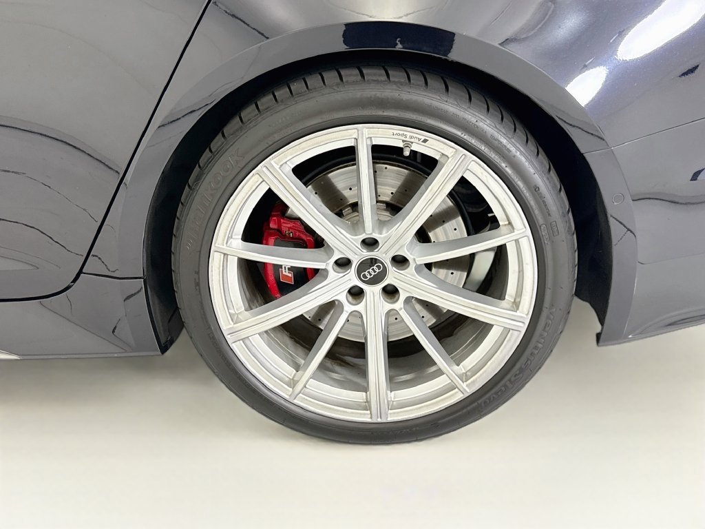 Used 2024 Audi RS 6 performance AWD/4WD image 30
