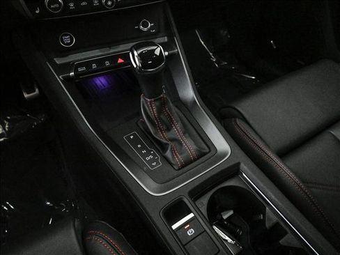 Used 2025 Audi Q3 2.0T Premium Plus w/ Premium Plus Package image 12