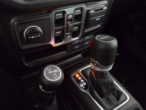 New 2026 Jeep Gladiator Sport AWD/4WD image 22