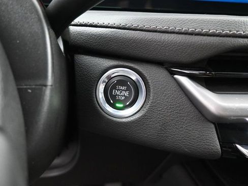 Used 2024 Cadillac XT4 Premium Luxury image 28