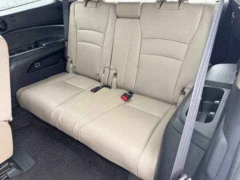 Used 2018 Honda Pilot EX-L image 17