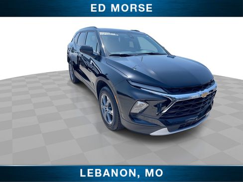 Certified 2024 Chevrolet Blazer LT w/ Convenience Package FWD image 2