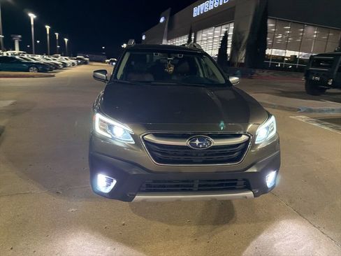 Used 2020 Subaru Outback Touring XT image 2