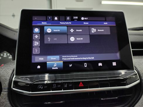 Used 2024 Jeep Compass Latitude image 45