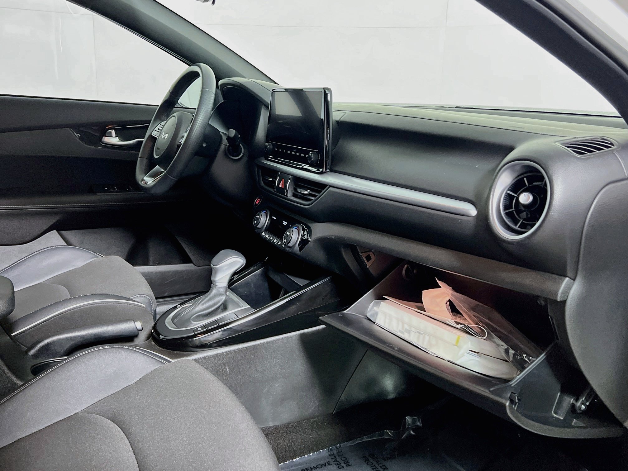Used 2023 Kia Forte GT-Line FWD image 35