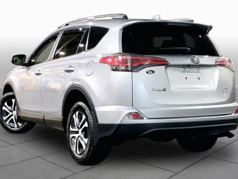 Used 2017 Toyota RAV4 LE w/ All Weather Liner Package AWD/4WD image 12