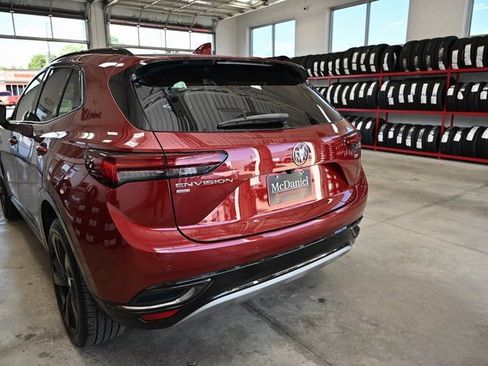 Used 2021 Buick Envision Essence w/ Sport Touring Package image 8