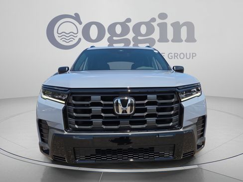 New 2026 Honda Pilot Sport image 8