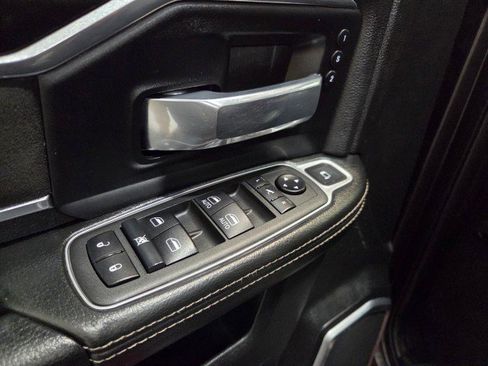 Used 2022 RAM 3500 Laramie image 35