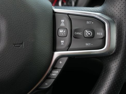 New 2026 RAM 1500 Express AWD/4WD image 8