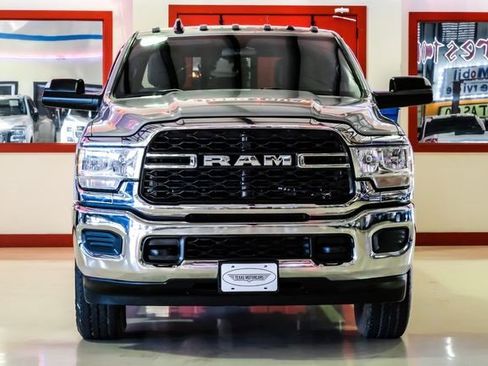 Used 2022 RAM 2500 Tradesman image 9